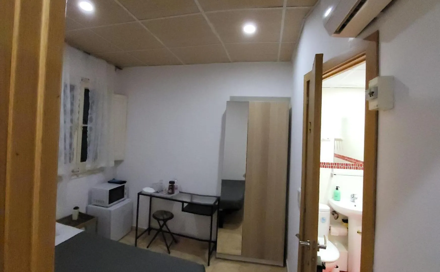 Barcelona Rooms 294 İspanya