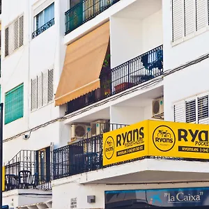 Ten Hostel Ibiza
