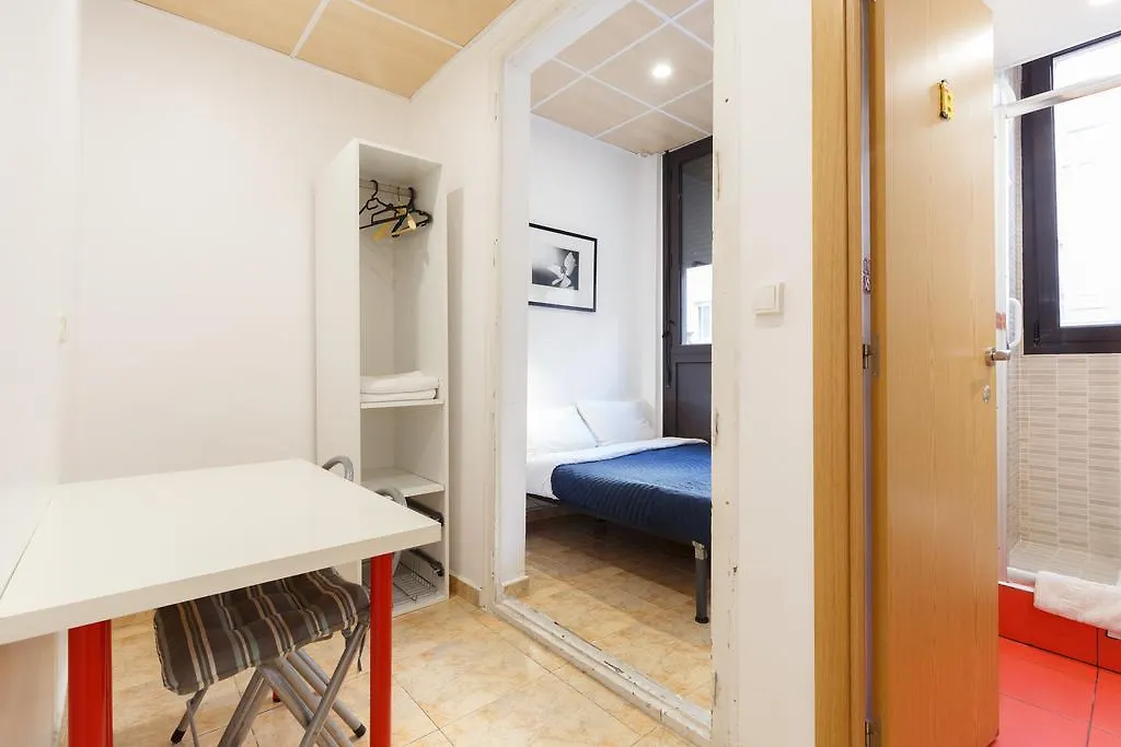 Barcelona Rooms 294