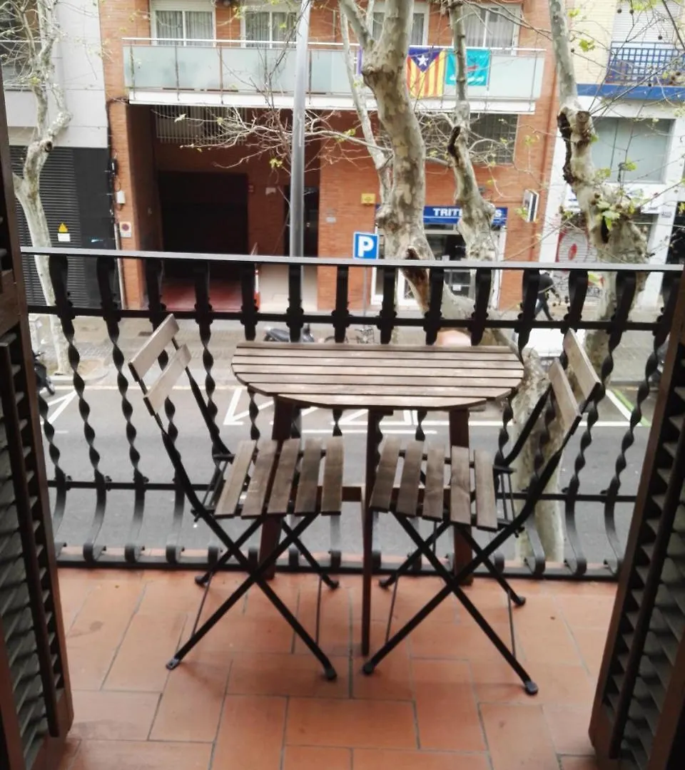 Barcelona Rooms 294 2*,