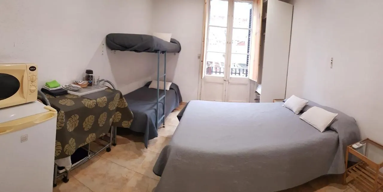 Barcelona Rooms 294
