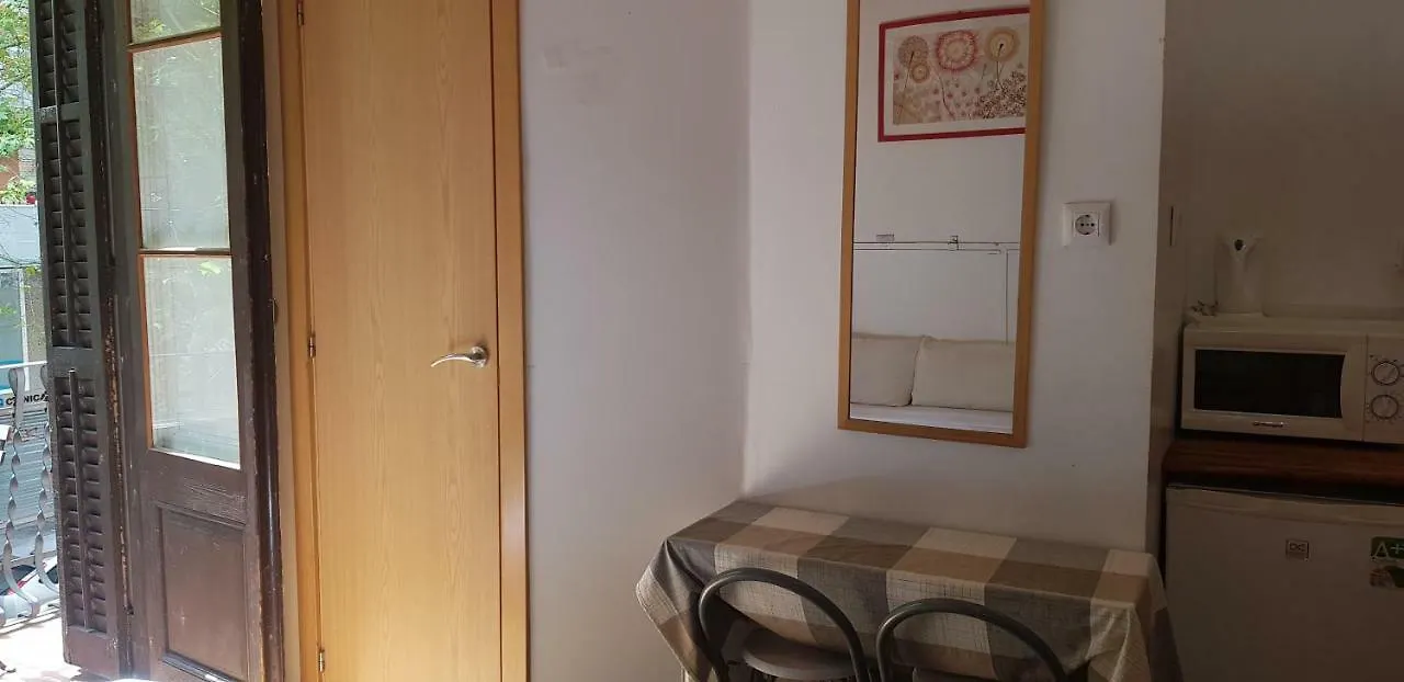 Barcelona Rooms 294
