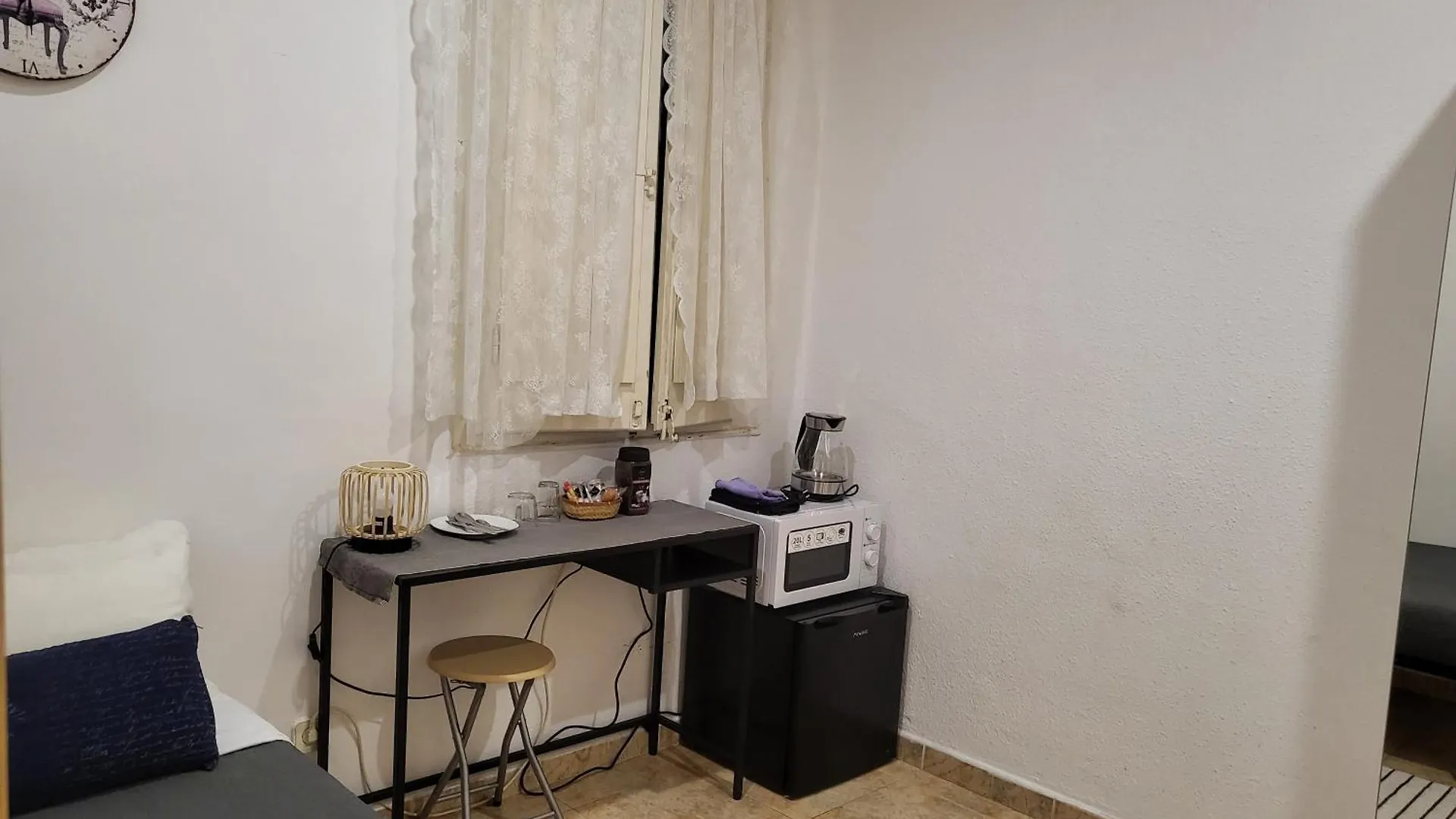 Barcelona Rooms 294 2*,  Испания